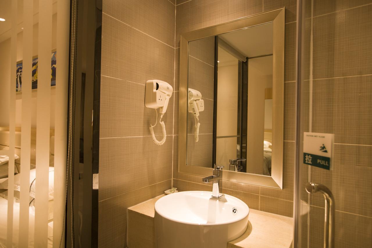 Jtour Inn Guilin Railway Station Экстерьер фото