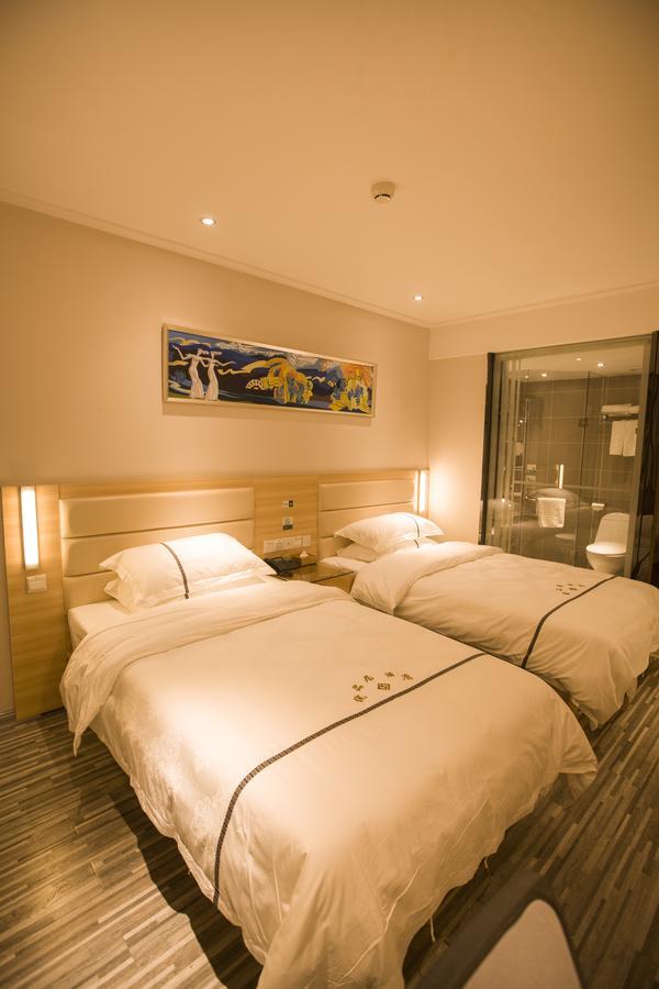 Jtour Inn Guilin Railway Station Экстерьер фото