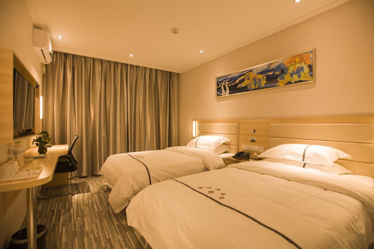 Jtour Inn Guilin Railway Station Экстерьер фото