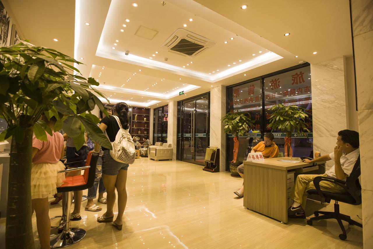Jtour Inn Guilin Railway Station Экстерьер фото